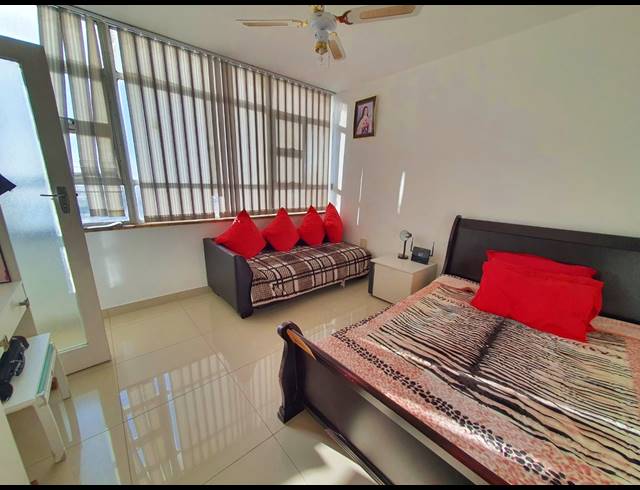 1.5 BEDROOM APARTMENT TO LET IN TOWNSEND ESTATE